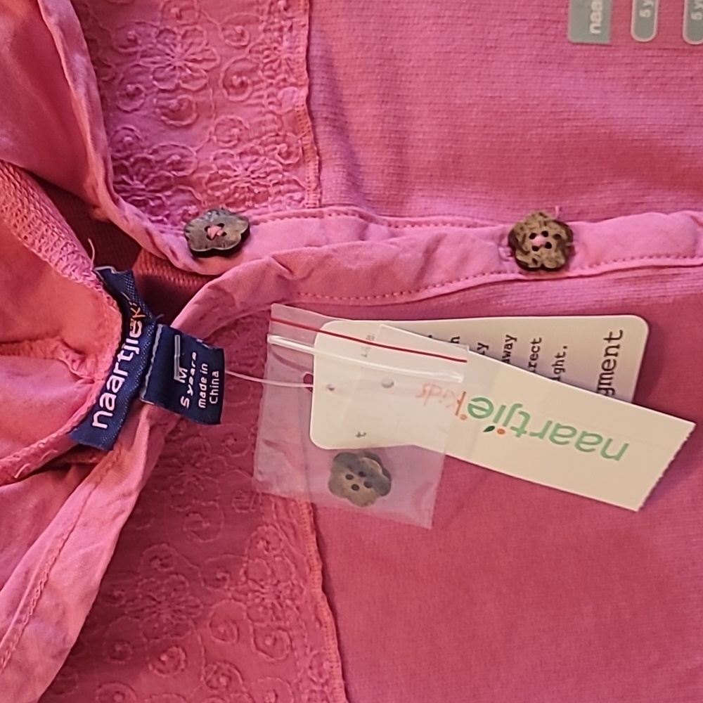 Lightweight Button Up - Picture 2 of 4
